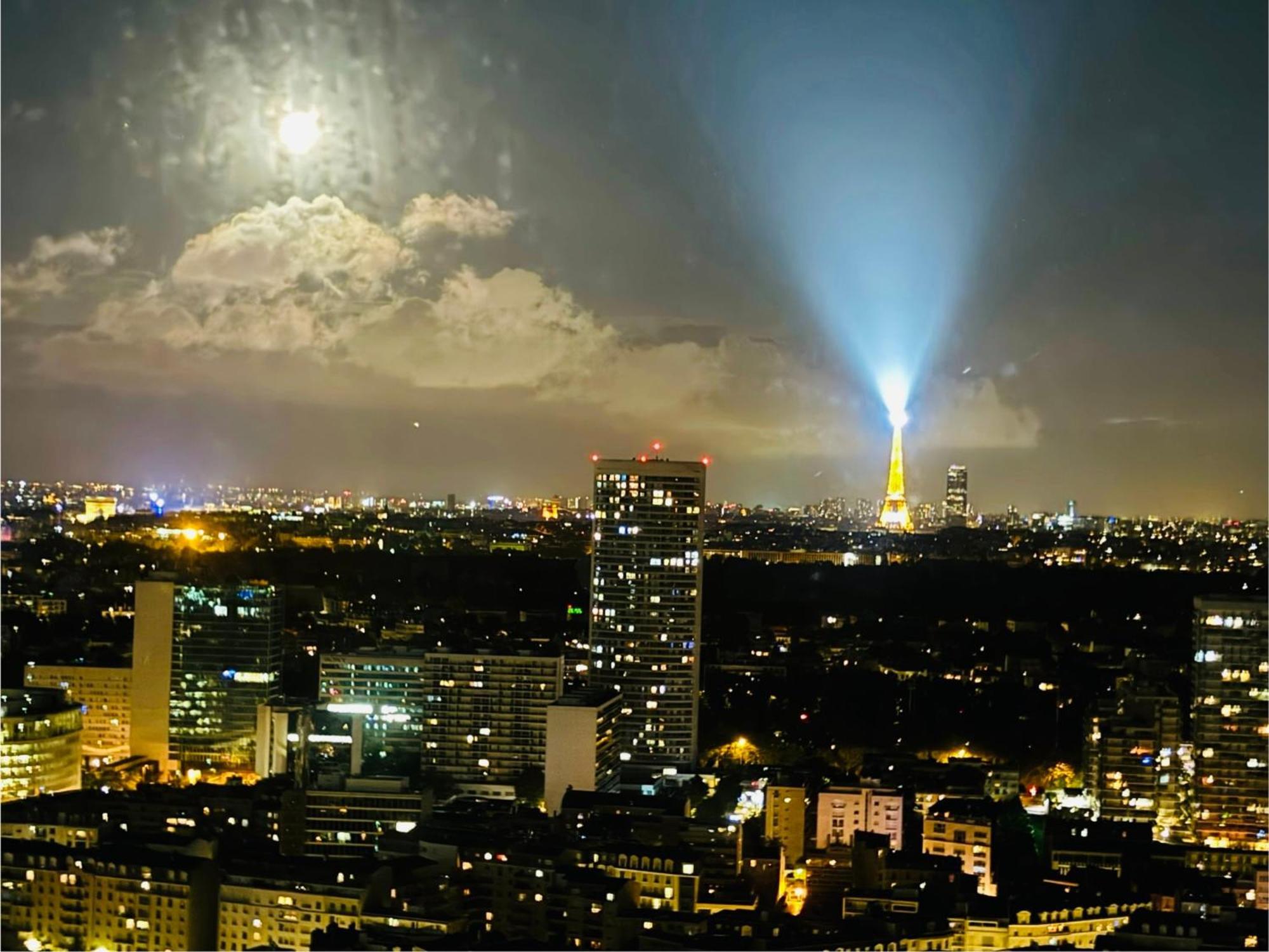 Apartment Paris La Defense Eiffel Tower Outlook Puteaux Exterior foto